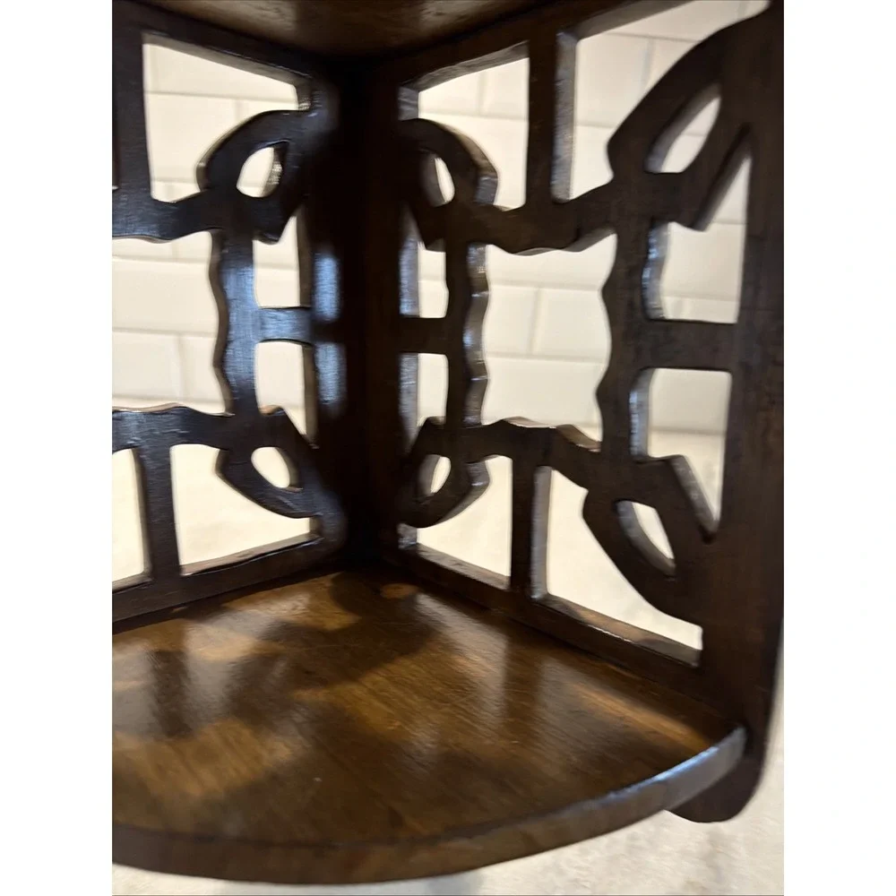 Vintage Butler 24in Corner Shelf Wood Fretwork Victorian Ornate Scrollwork GW005